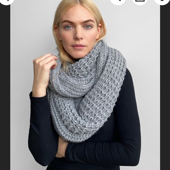 Accessories - CABLE Knit Scarf,Chunky Infinity Scarf, Knitted Scarf, CowlScarf,Oversized Scarf